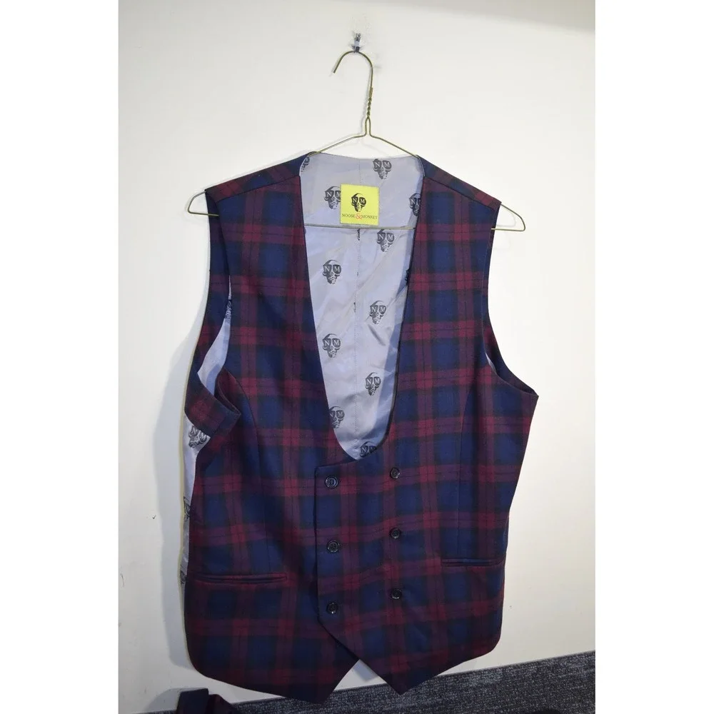 Noose & Monkey Plaid 3 Piece Suit Blazer Vest Pants MENS 44 Reg 36x32 Christmas